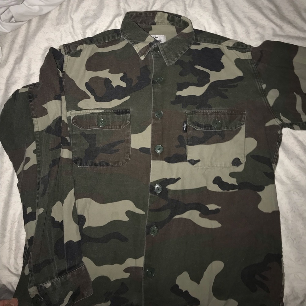 DQM Camo button up